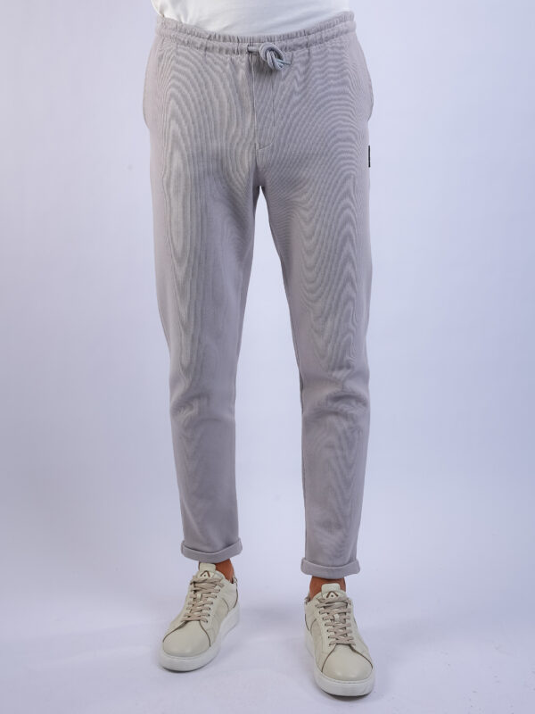 Tailored trousers for men in Lebanon – shop online are offered for stylish and comfortable wear, and moreover, quality designs are provided for every wardrobe.
